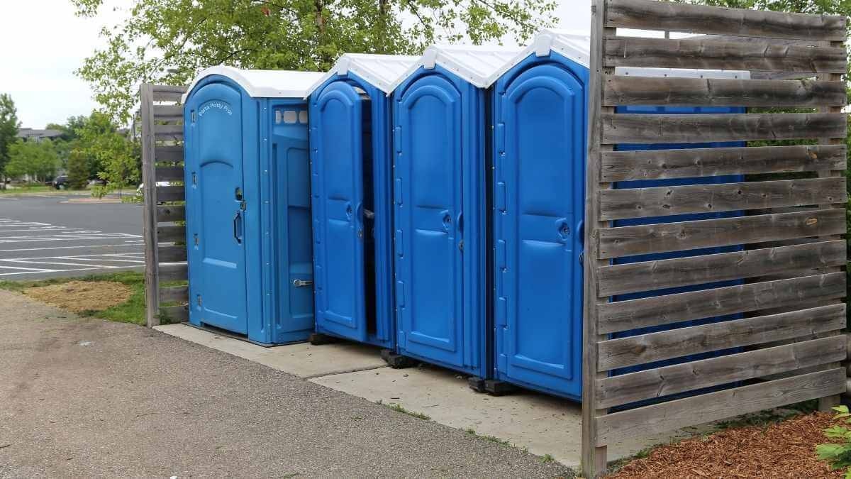 Porta Potty Rental Pros - Reliable Portable Toilet Rentals in Colesburg, IA, 52035